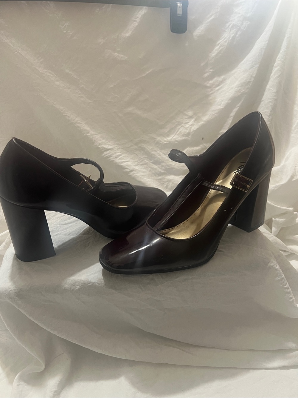 FIONI Clothing Glossy Burgundy Mary Jane Block Heels